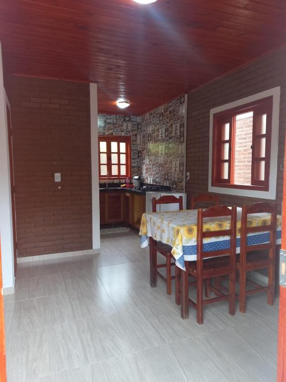 Recanto Três Irmãs, chalé 2 room 6