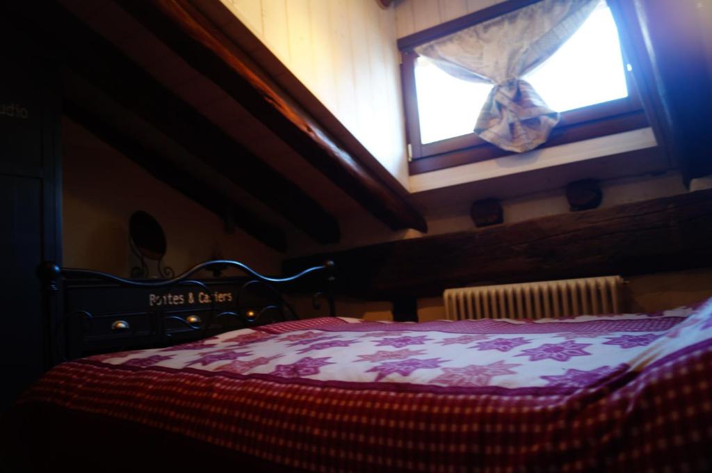 Méizon de Vic room 3