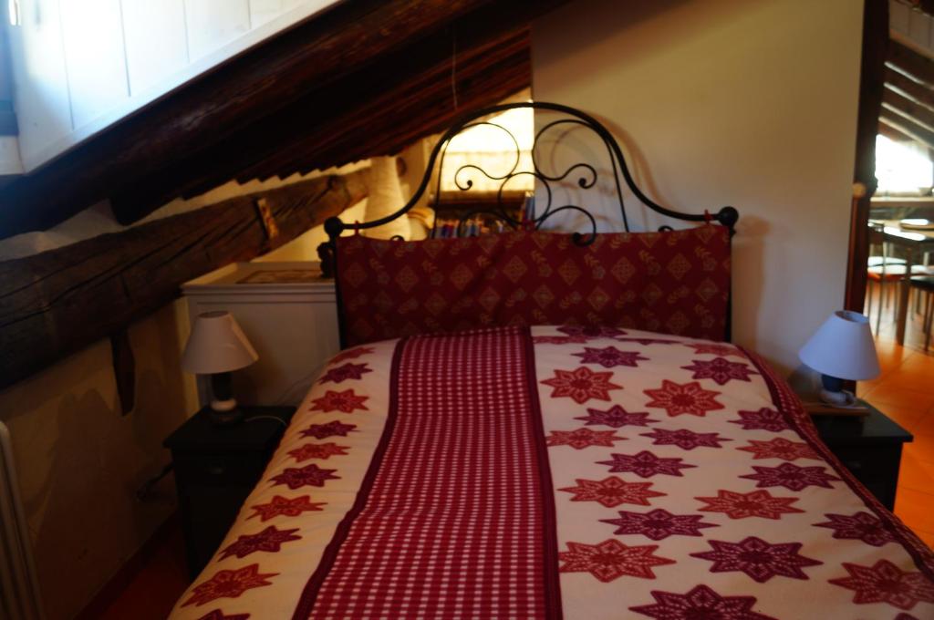 Méizon de Vic room 4