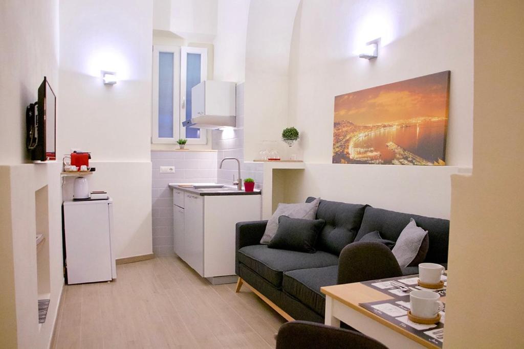 Vicoletto Toledo Apartment room 6