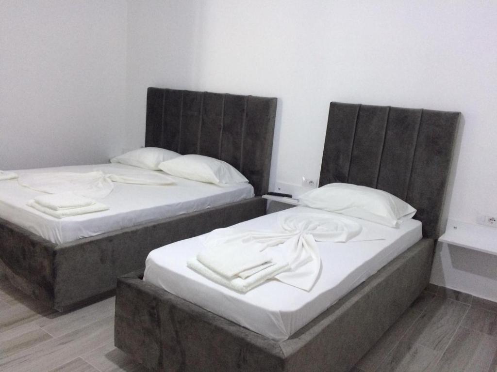 Vila shabani room 6