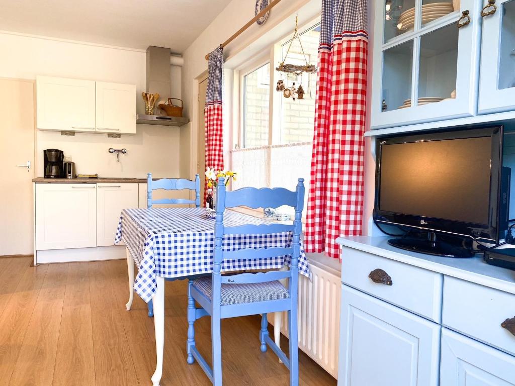Vakantiewoning 'Villa Asterlaan' OK36 room 5