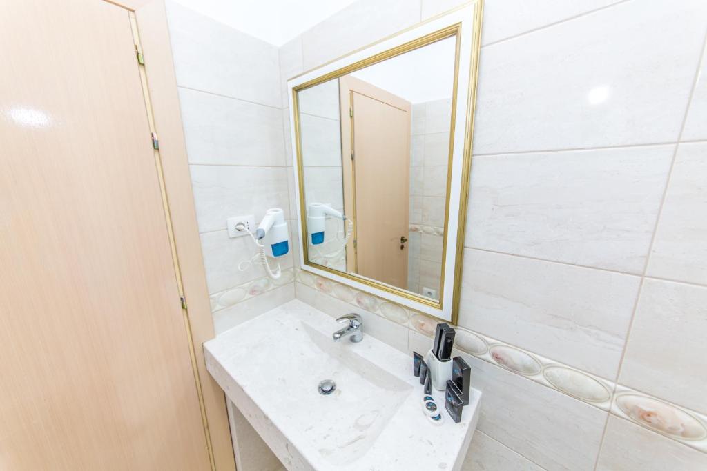 Villa Idrizi Berat room 6