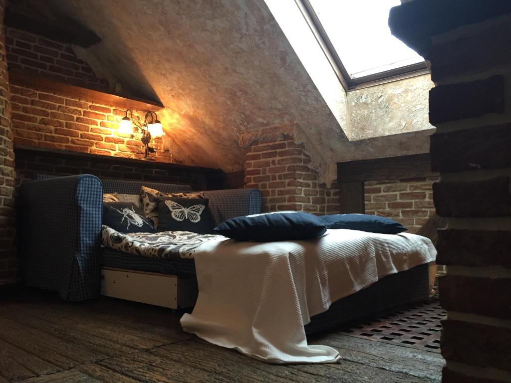 Attic Apartment Warszawa room 2