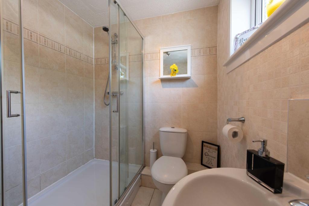 Whinbank House room 2