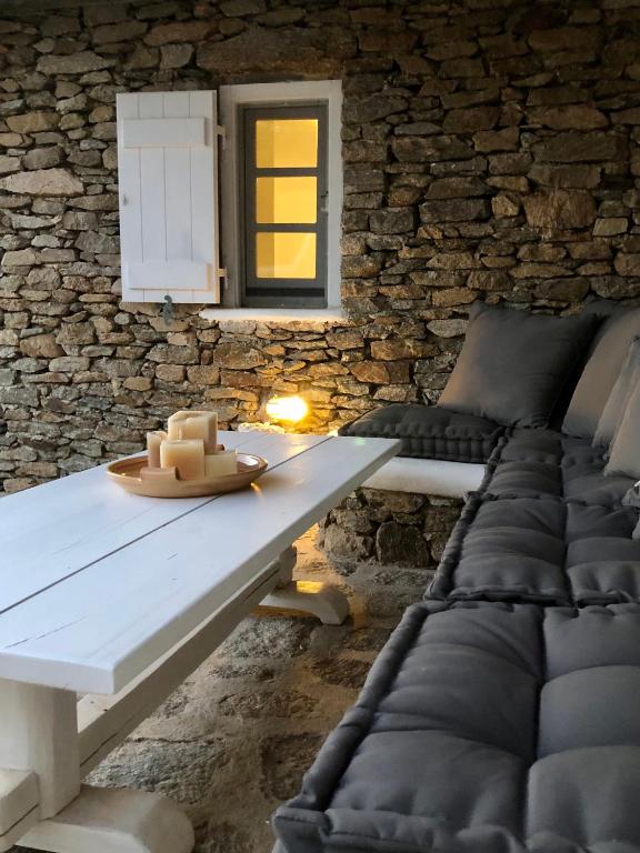 Wood and Stone room 3