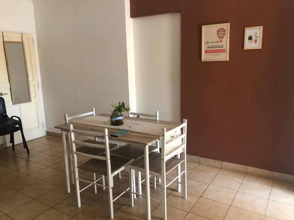 Alojamiento Alelí room 2