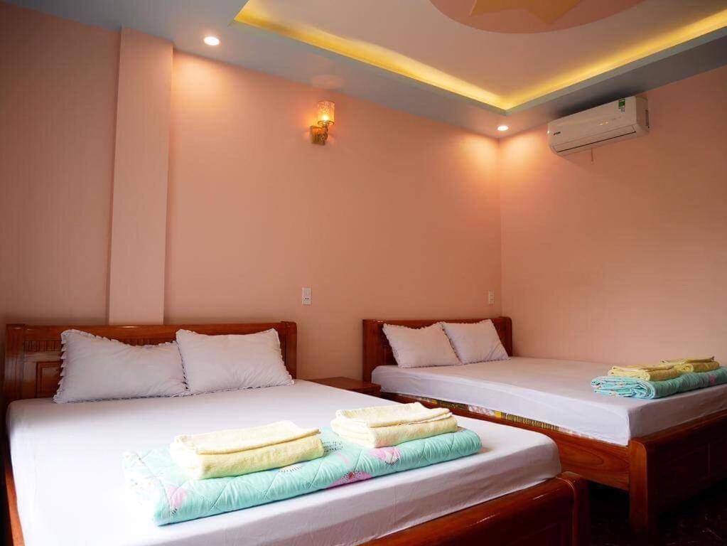 Hưng Phát Bungalow Phong Nha room 2
