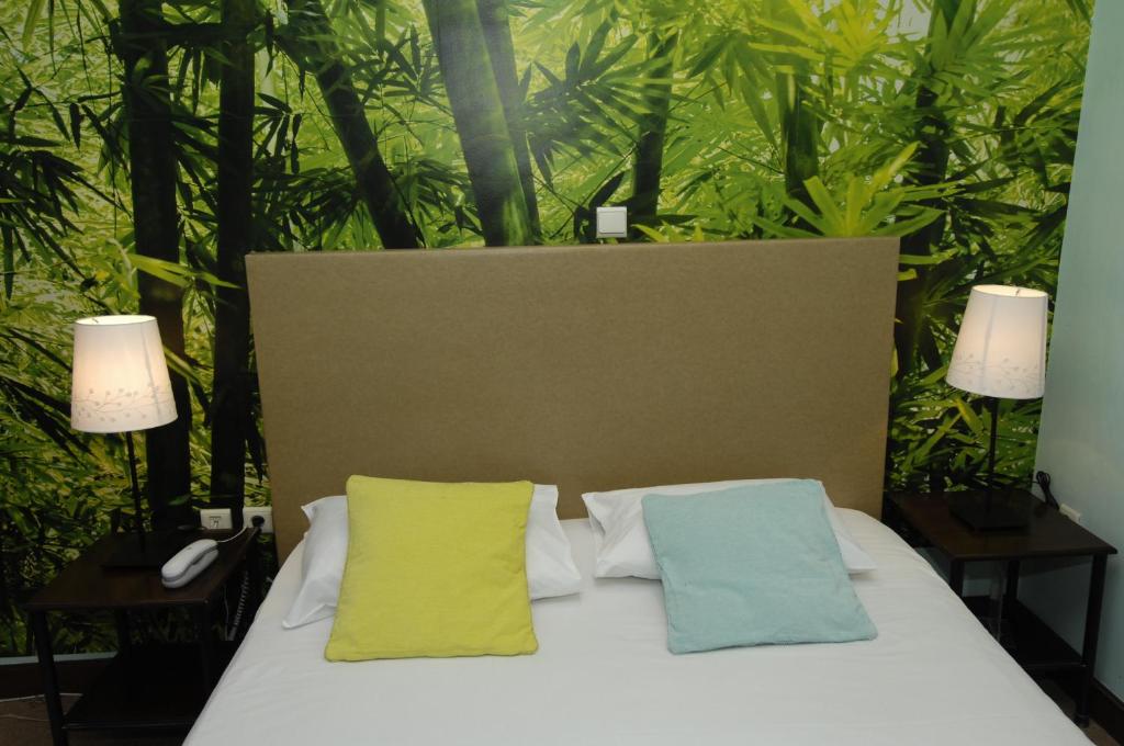 Zen Hotel room 6